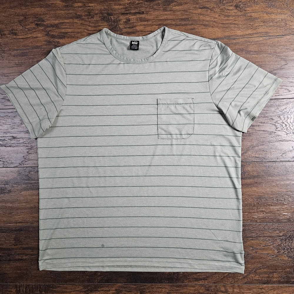 REI Co-Op Beyonder Striped Pocket Tee Shirt Size XL